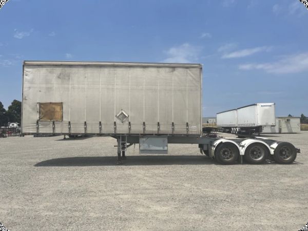 2022 PBS ST3 Curtainsider A Trailer image
