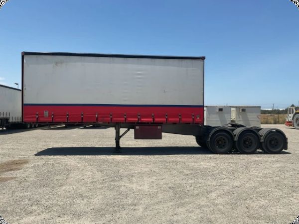 2008 Barker HD Triaxle Curtainsider A Trailer image