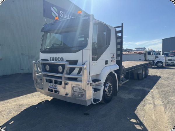 2018 Iveco Stralis 360 E5 6x2 Tray Truck image
