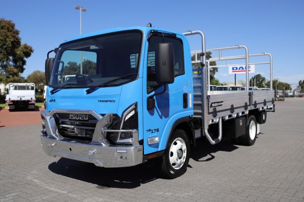2026 Isuzu NPR 45/65-175 Tray DT D34 Trade Pack image