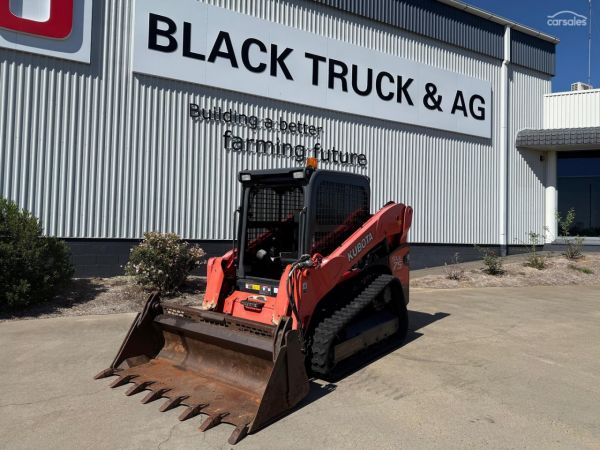 2016 Kubota SVL75HCW image