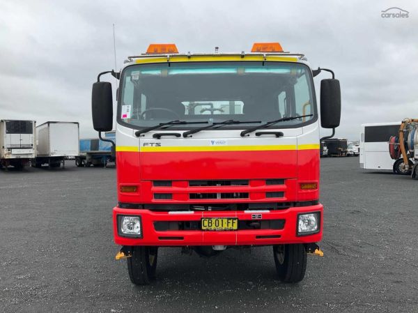 2014 Isuzu FTS Isuzu image