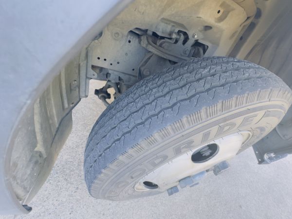 2020 Hino 616 CAR LICENCE PANTECH C/Chassis image