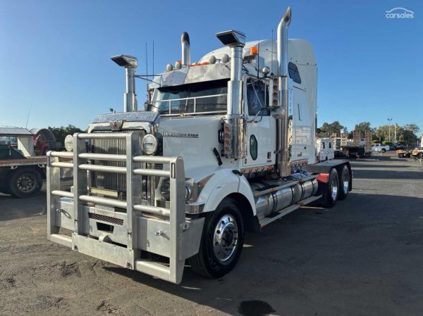 2019 Western Star 4864FXC Sleeper Cab image