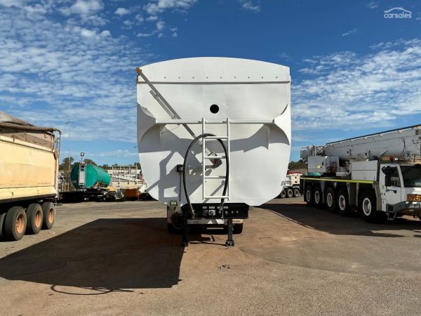 2023 Jamieson Tri-Axle Semi Trailer image