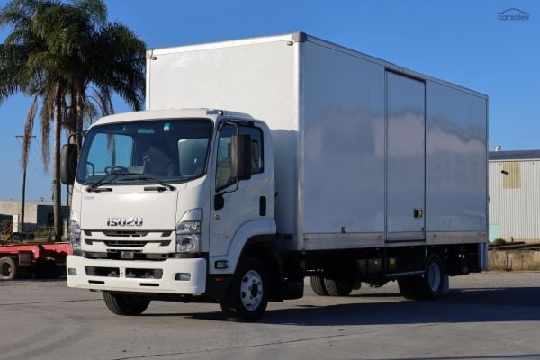 2022 Isuzu F Series FRR110-240 10 Pallet Pantech Rear Door Seal Lifter image