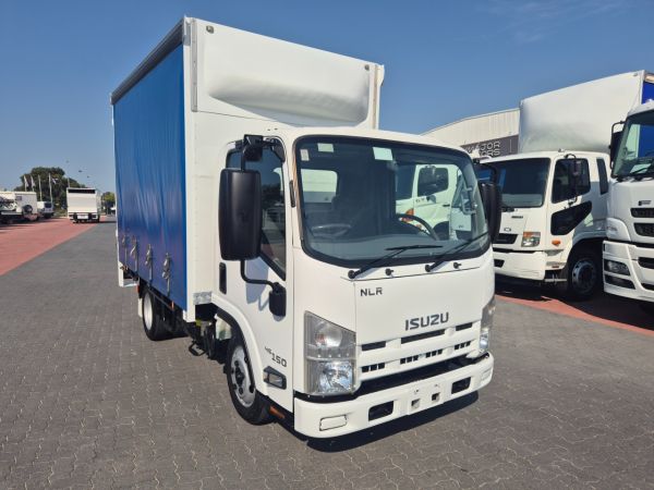 2015 Isuzu NLR 45-150 Curtainsider 2 Pallet Tautliner and Lift image