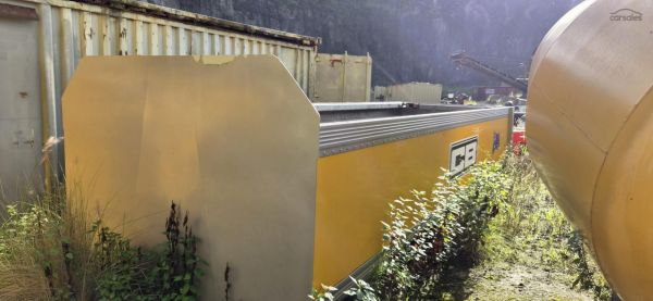 2005 Lusty Alloy Bins image