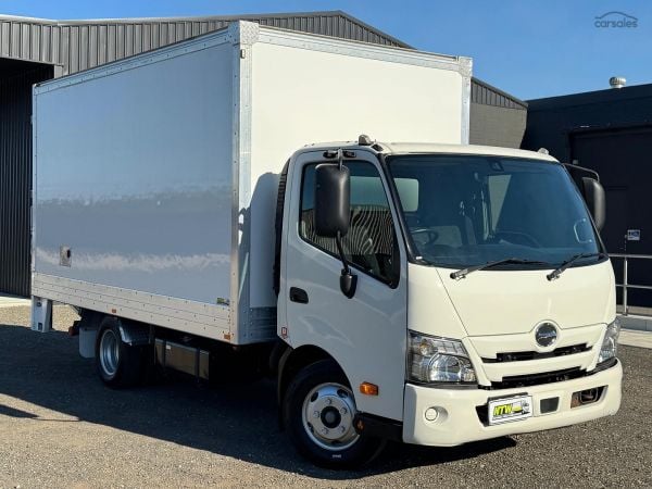 2022 Hino 300 Series 616 Ready for Work image