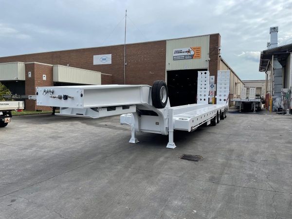 2026 Stonestar Quad Axle Low Loader image