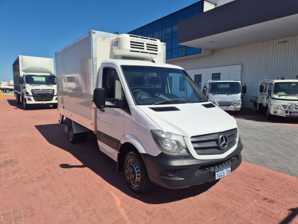 2017 Mercedes Benz Sprinter Refrigerated 516 2 Pallet AUTO Freezer image