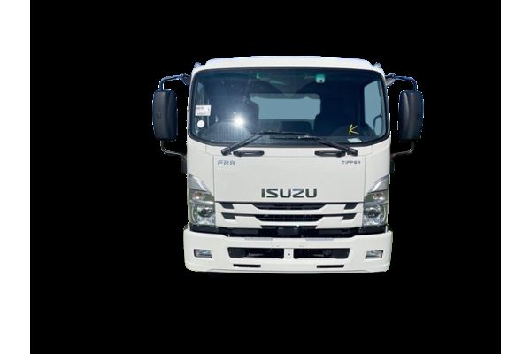 2025 Isuzu F Series image
