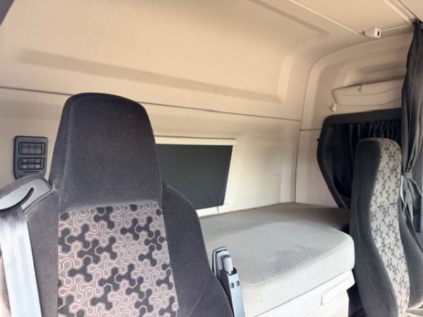 2020 Scania P440 Primemover P450 6X4 SLEEPER image