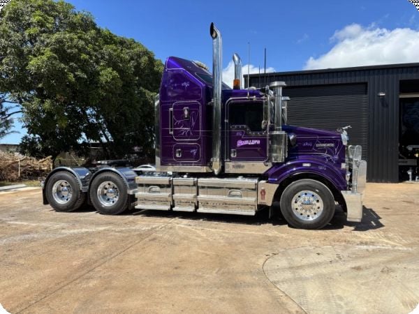 2015 Kenworth T409SAR 6x4 Prime Mover image