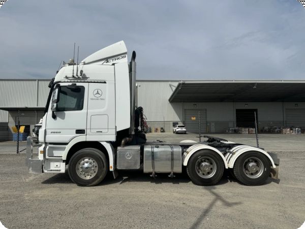 2012 Mercedes Actros 2660 6x4 V8 Prime Mover image
