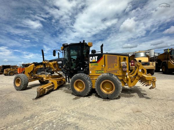 2019 Caterpillar 140M image