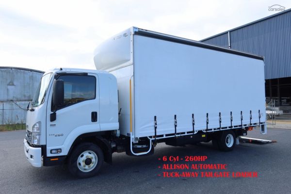 2022 Isuzu F Series FRR110-260 Auto image