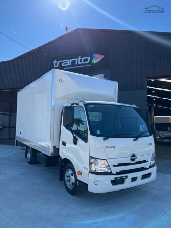 2025 Hino 300 Series 616 Car Licence Pantech with Tuckaway Tailgate image