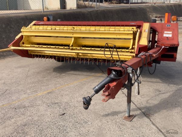 New Holland 492 Mower Conditioner image