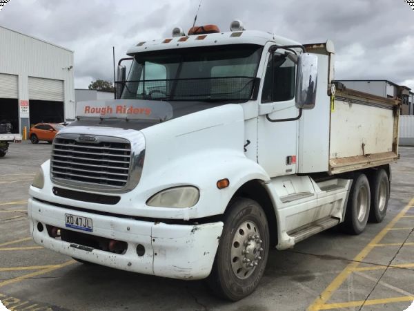 2006 Freightliner Columbia FLX image