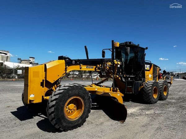 2018 Caterpillar 140M image