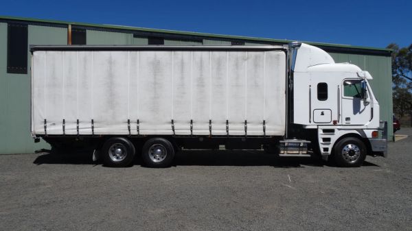 2011 FREIGHTLINER ARGOSY image