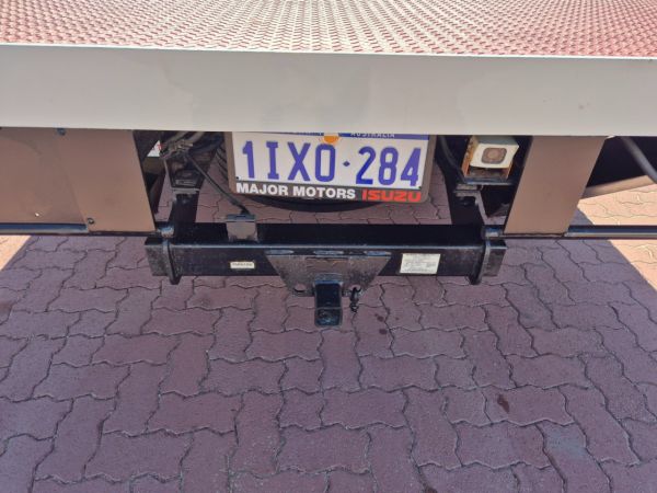 2018 Isuzu NNR 45 150 Tray AMT Car License Crew Cab image