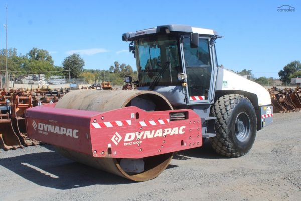 2018 Dynapac CA6000D image