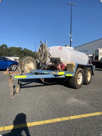 2008 Dual Axle Water Tank Trailer image