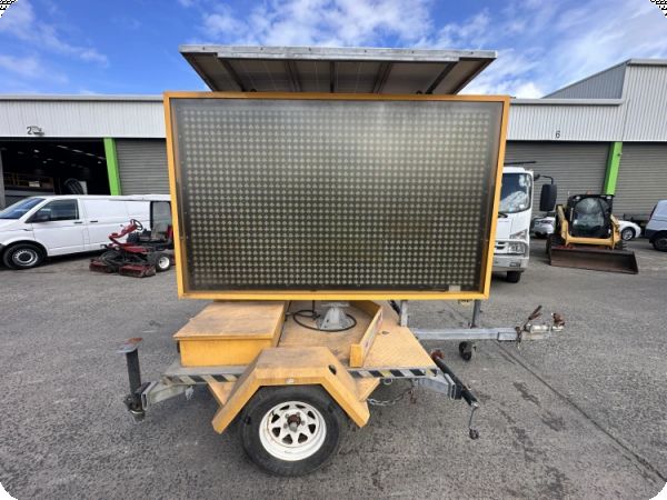 2017 OP Traffic NT VMS 400-1 Single Axle VMS Sign Board Trailer image