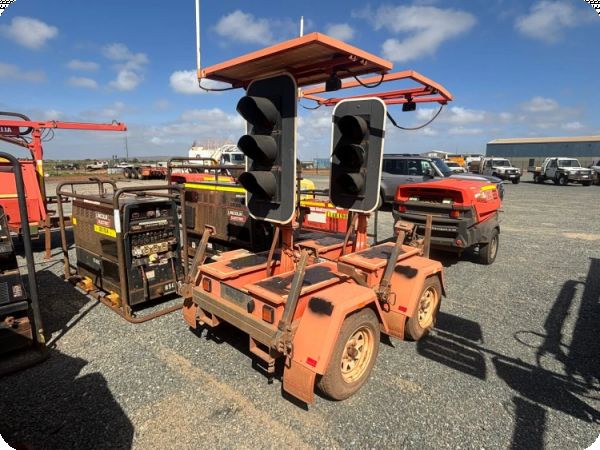 2017 Bartco Solar Traffic Lights Single Axle Trailer image