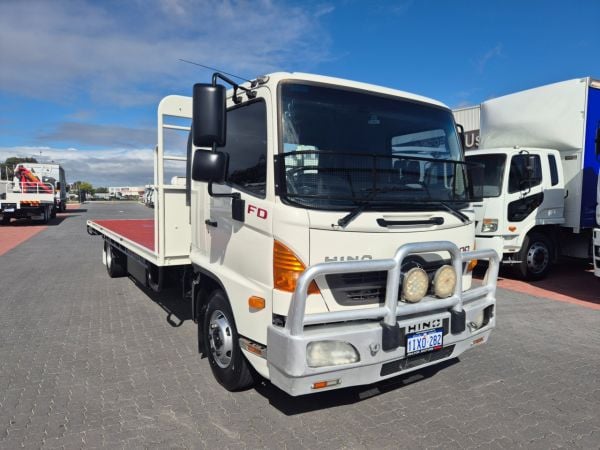 2011 Hino FD 1124-500 Series Tray 6 Ton Tray image