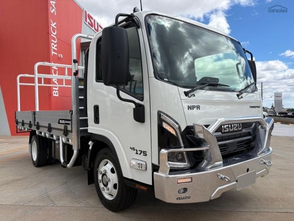 2026 Isuzu N Series NPR 45/65-175 DT D34 Tradepack image