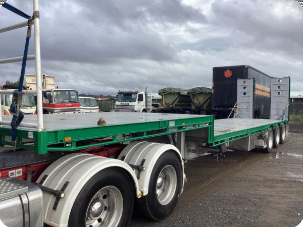 2022 Boomer TriAxle image