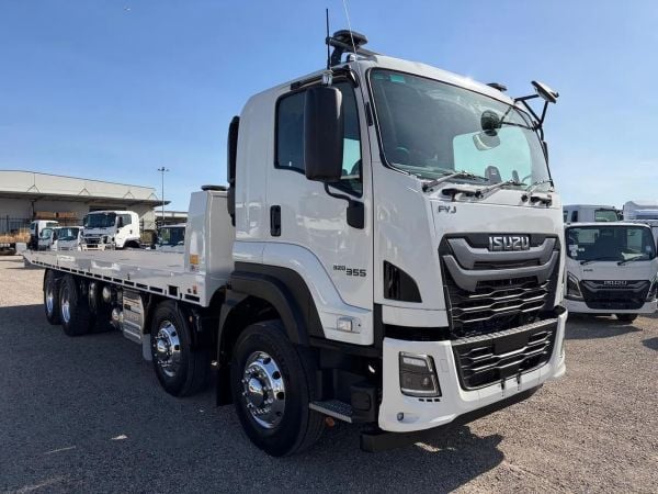 2026 Isuzu F Series FYJ 320-255 AT R67 Auto image