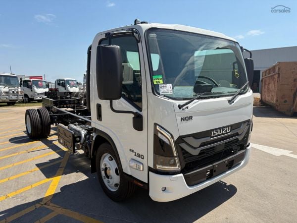 2026 Isuzu N Series NQR 88/80-190 AM D42 image