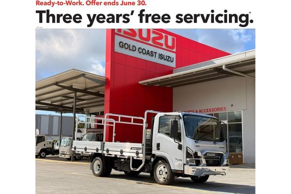 2026 Isuzu NPR 45/65-175 TRADEPACK image