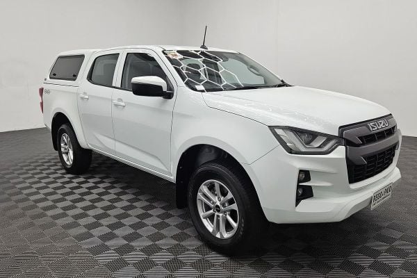 2022 Isuzu D-MAX SX 4X4 image