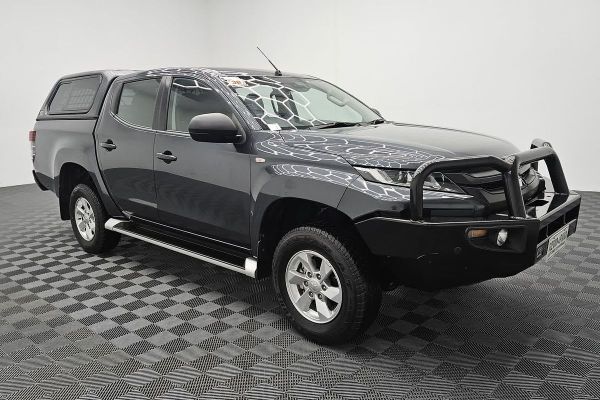 2021 Mitsubishi Triton GLX+ MR 4X4 image