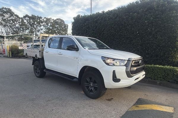 2022 Toyota Hilux SR GUN126R 4X4 image