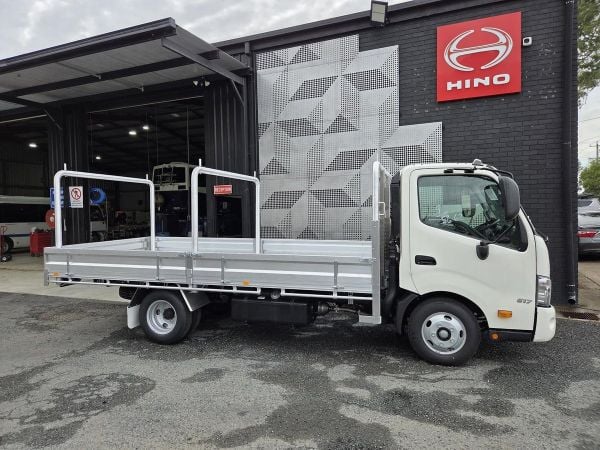 2025 Hino 300 617 617 image