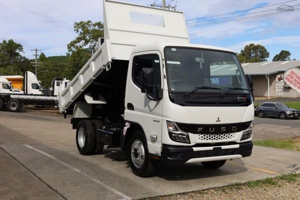 2025 Fuso Canter 615 Tipper Manual image