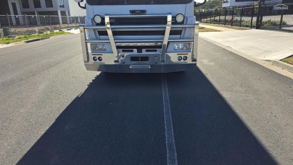 2016 DAF CF75 image