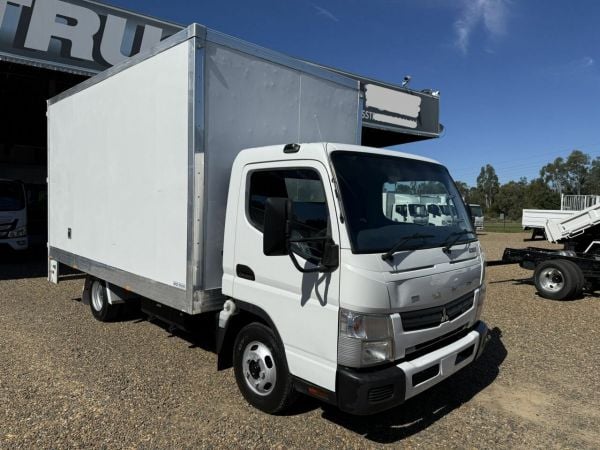 2013 Fuso Canter 515 MWB DCT Pantech image