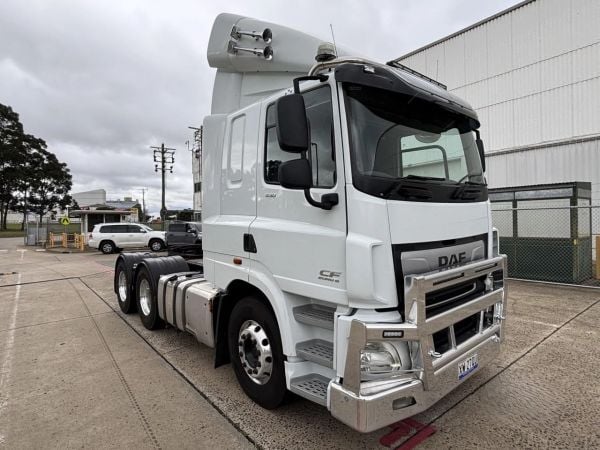 2020 DAF CF530 image