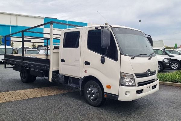 2016 Hino 300 Series 717 4x2 ELWB image