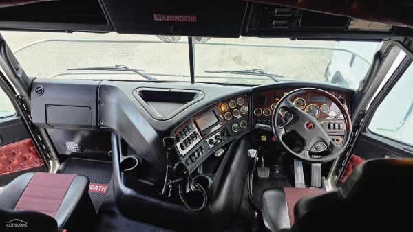 2023 Kenworth K200 BIG CAB image