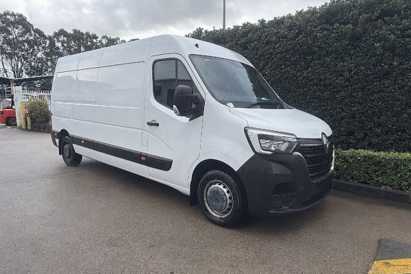 2022 Renault Master Pro 110kW X62 Phase 2 LWB Mid Roof image