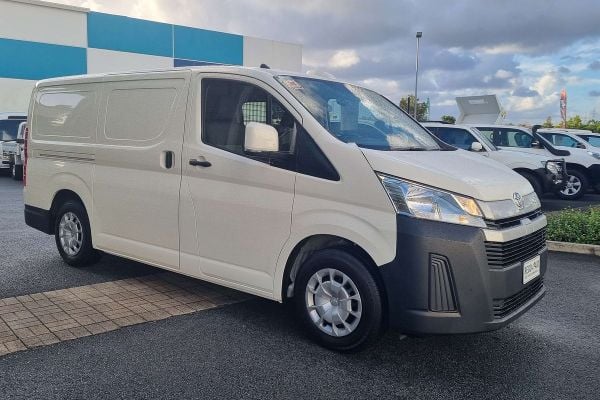 2022 Toyota Hiace GDH300R LWB image