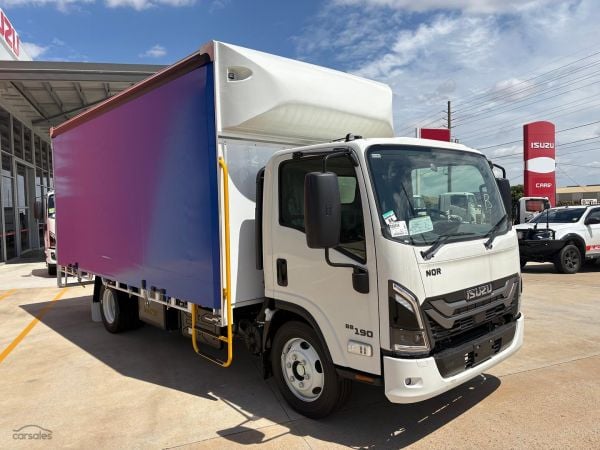 2026 Isuzu N Series NQR 88/80-190 AM D42 Freightpack image